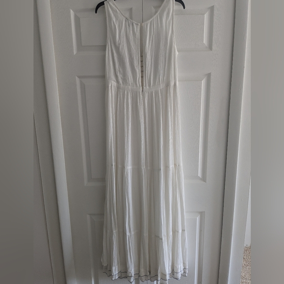 Lulu's White and Blue Slit Maxi Dress V-Neck Sleeveless - Picture 5 of 6